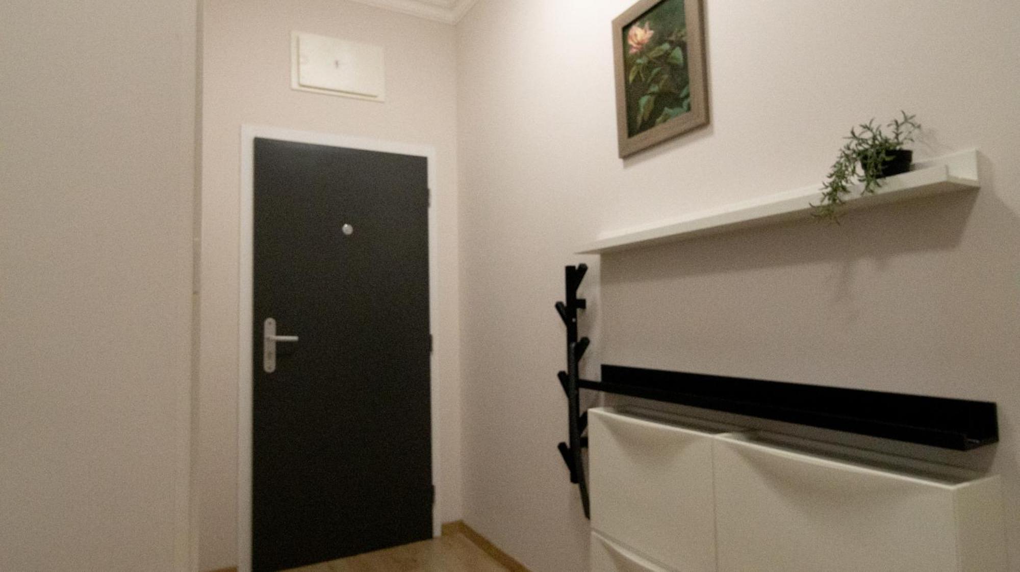 Apartment With Ap. Garden *