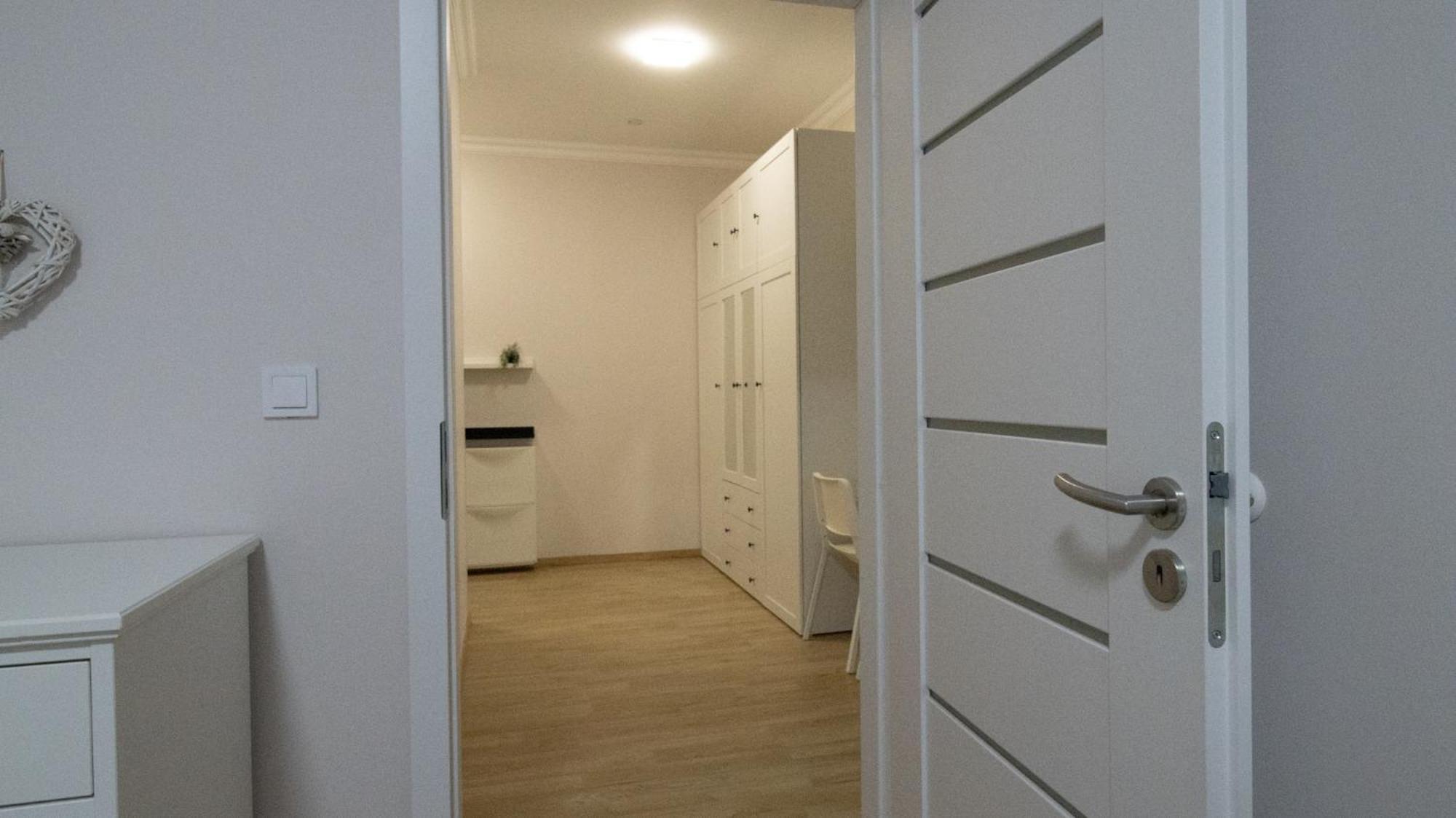 Apartment With Ap. Garden *